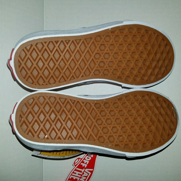 Peanuts Vans Snoopy and Lucy Smack PRICE REDUCED - Picture 4 of 6